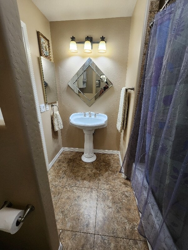 Photo - 12616 N 39th St