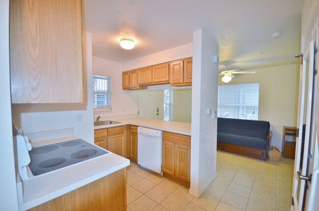 Photo - Destiny #101 Unit 101