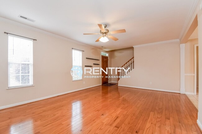Photo - 604 Whitney Rd
