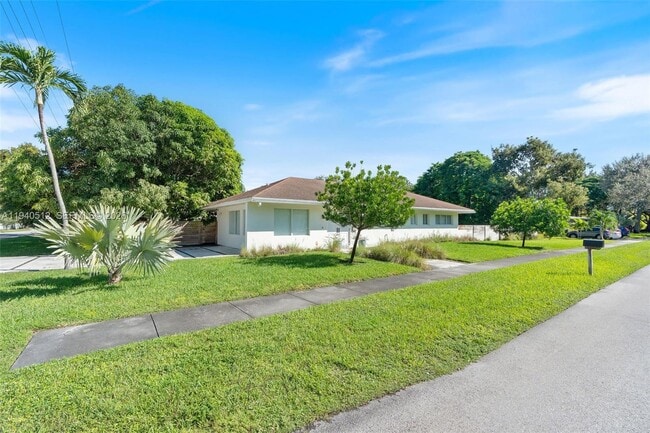 Photo - 8121 SW 97th Terrace