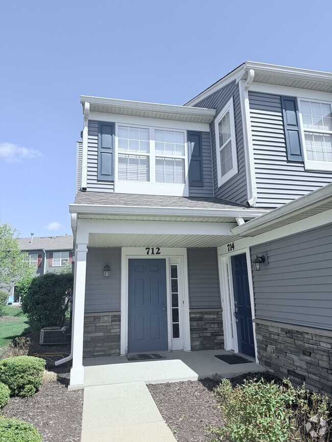 Building Photo - 712 Woodewind Dr Rental