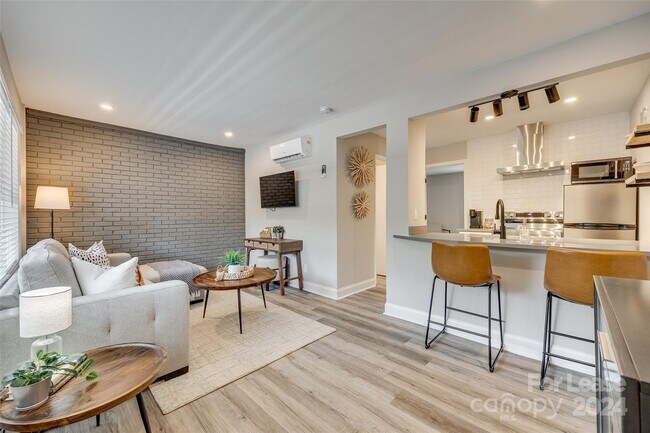 Photo - 2000 Patio Ct Condo Unit 222