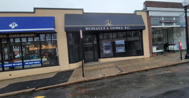 Photo - 270 Union St