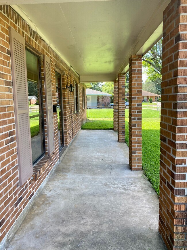1666 N Rosedale Dr Rental House Rental in Baton Rouge, LA