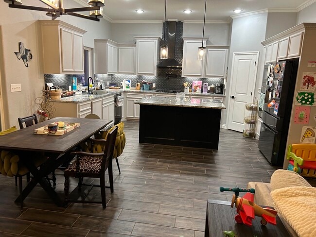 Building Photo - 7814 Krypton Dr