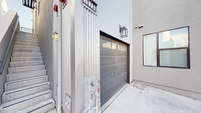 Photo - 1 Bed 1 Bath Granny Unit! PGE Included