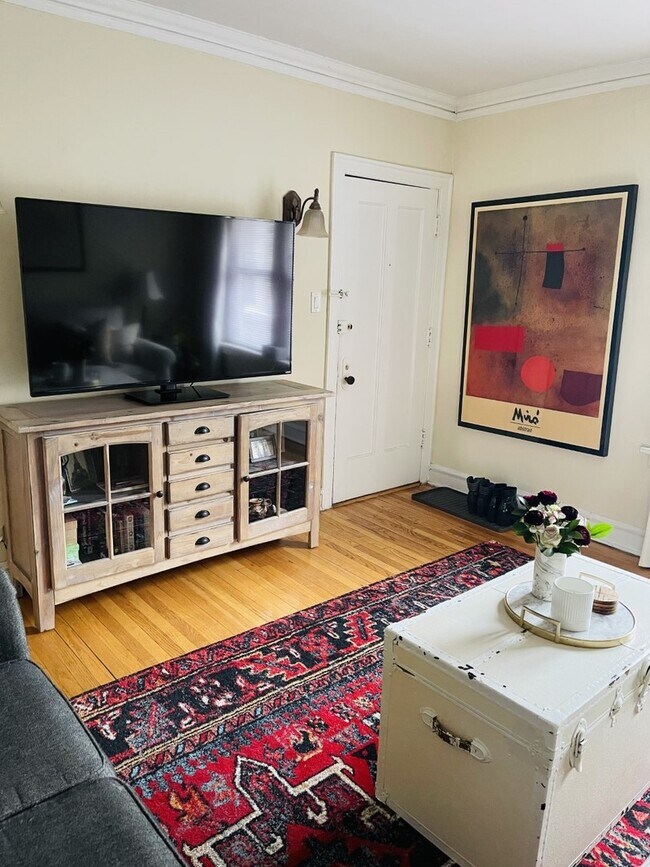 Photo - 4038 N Southport Ave Unit 1W