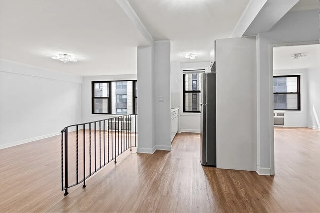 Photo - 9834 63rd Dr Unit 6E