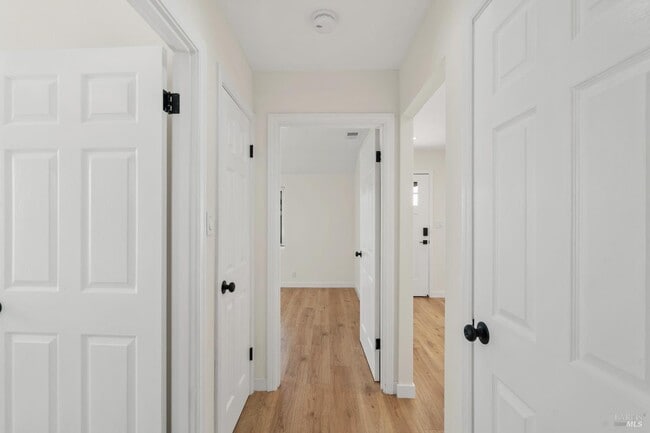 Photo - 8 Corte Dorado