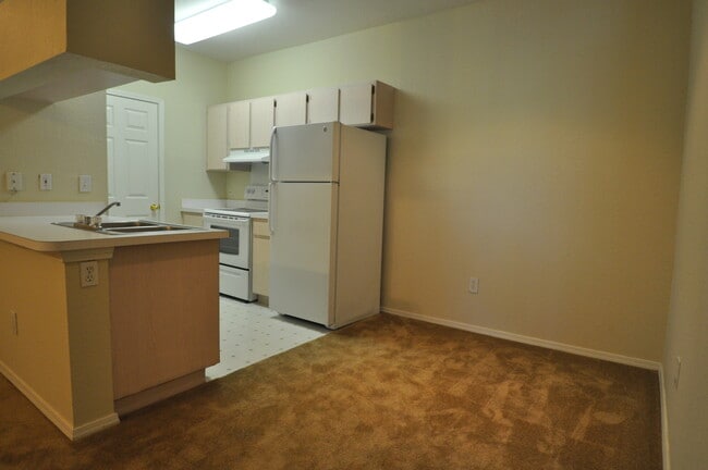 Photo - The Preserve Gated Community, $1275/mo  2nd floor unit AVAILABLE June 10th! Unit 201