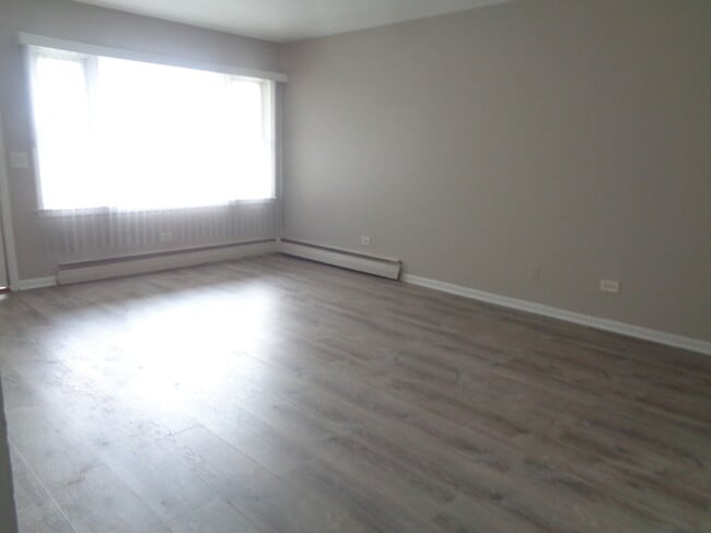 Photo - 1340 N Main St Unit B11