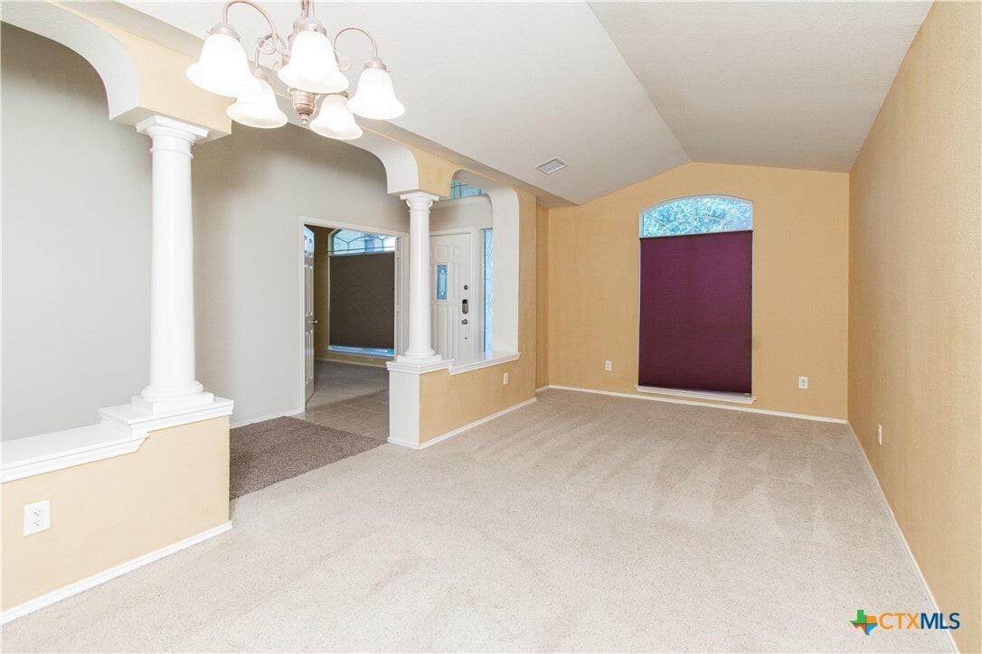 Photo - 219 Scarlet Ln