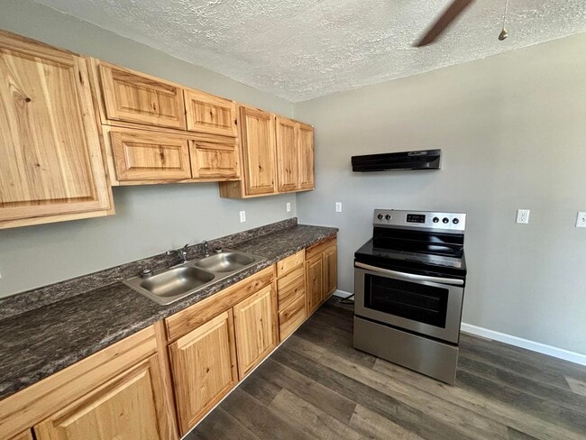 Photo - 108 Scott Dr