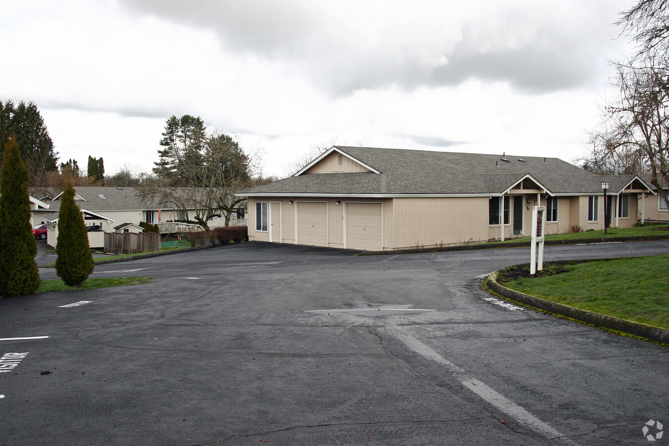 Photo - Sandalwood Village Apartments