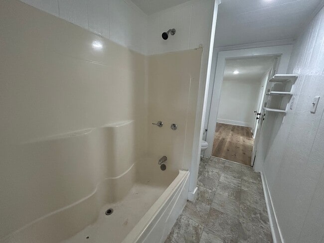 130 E Franklin St Unit 130 Franklin St. Apt. A