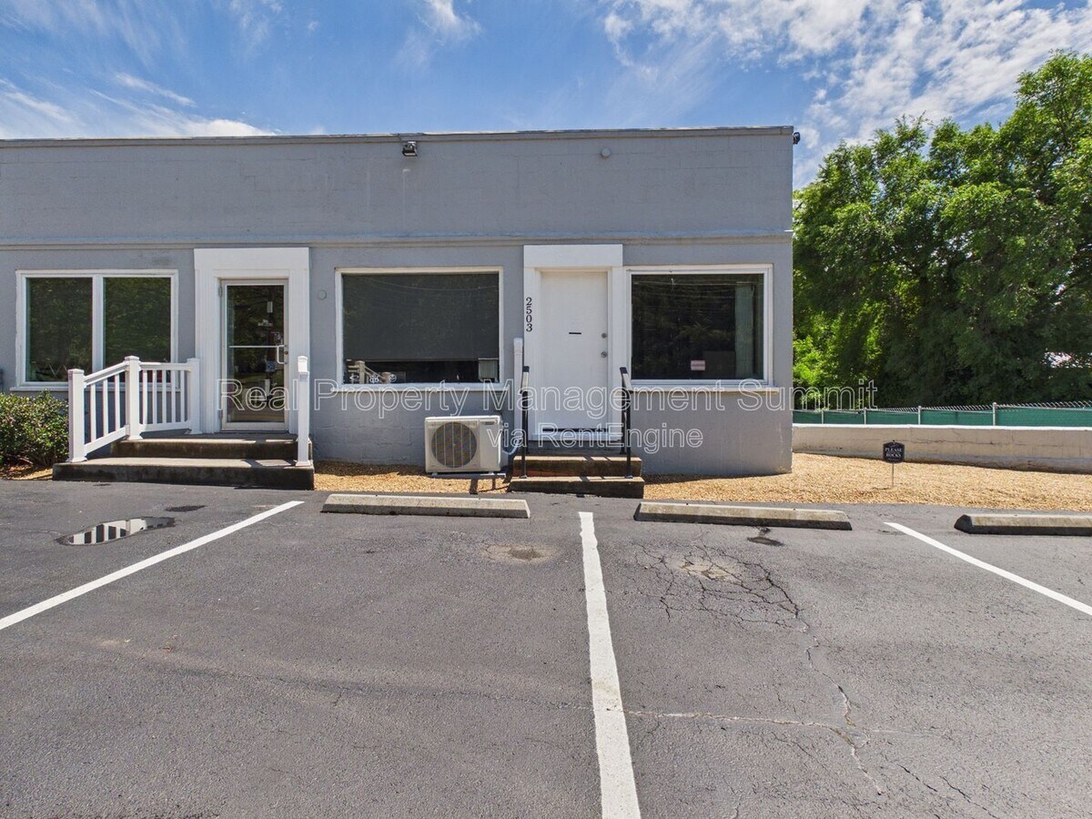 Photo - 2501 N Augusta St Unit 2503