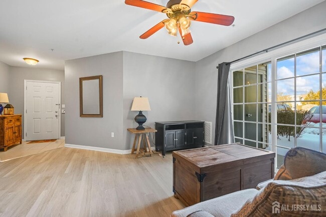 Photo - 1228 Morning Glory Dr