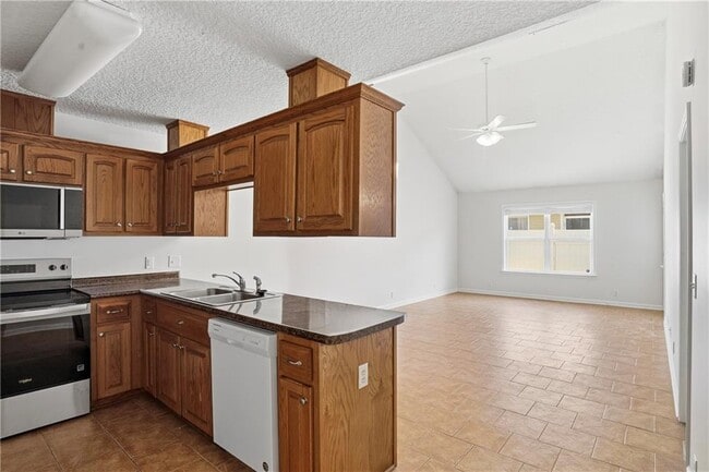 Photo - 314 Promise Ln