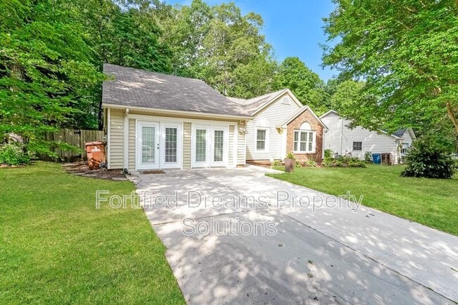 Photo - 3206 Kings Pond Rd House