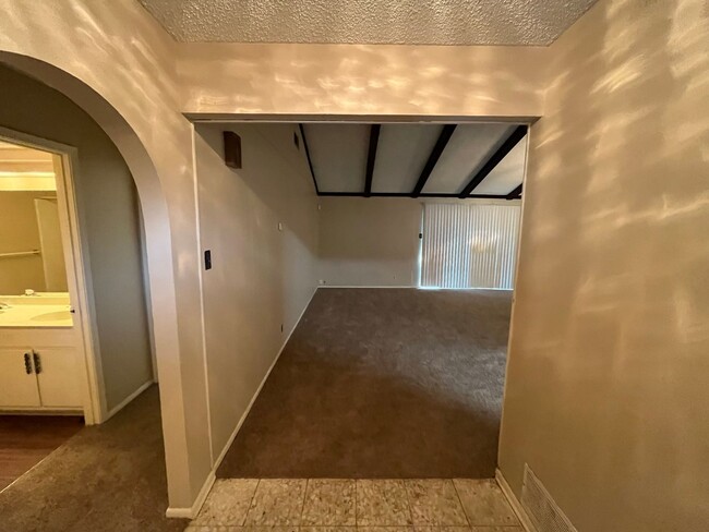 Photo - 4526 Maybrook Woods St