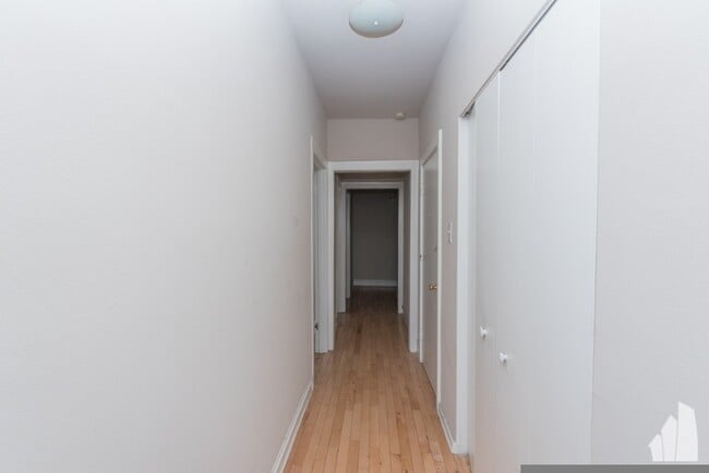 Photo - 5662 N Ridge Ave Unidad 64-GRDN