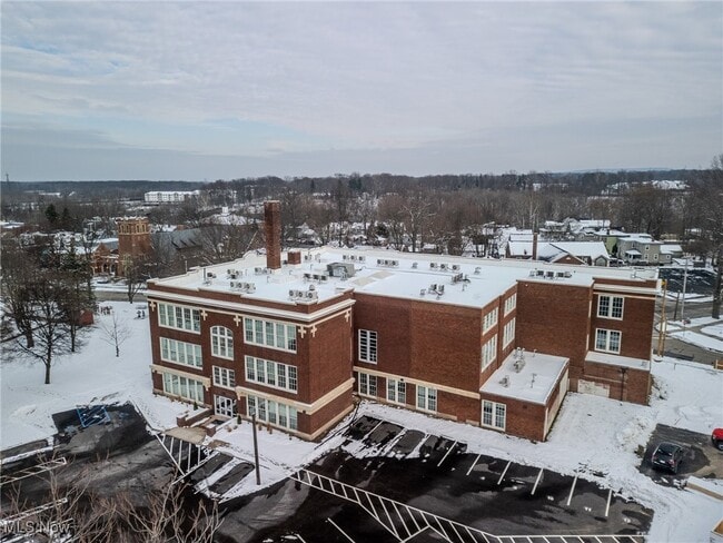 Photo - 25 E Spaulding St