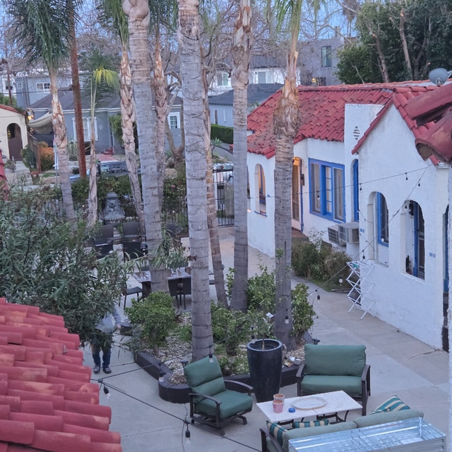 Photo - 829 N Formosa Ave Unit 1