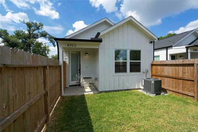 Photo - 8703 Wileyvale Rd