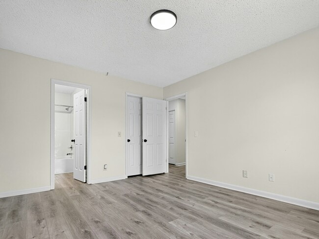 Photo - 6209 Friar Tuck Dr NW Unit C