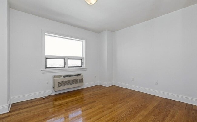 Photo - 809-815 22nd St Unit 602