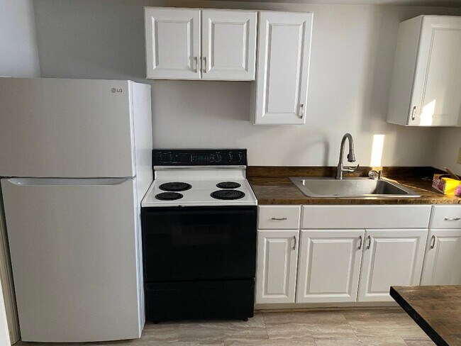 Photo - 4337 Clairton Blvd