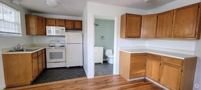 Building Photo - 43 Carroll St Rental