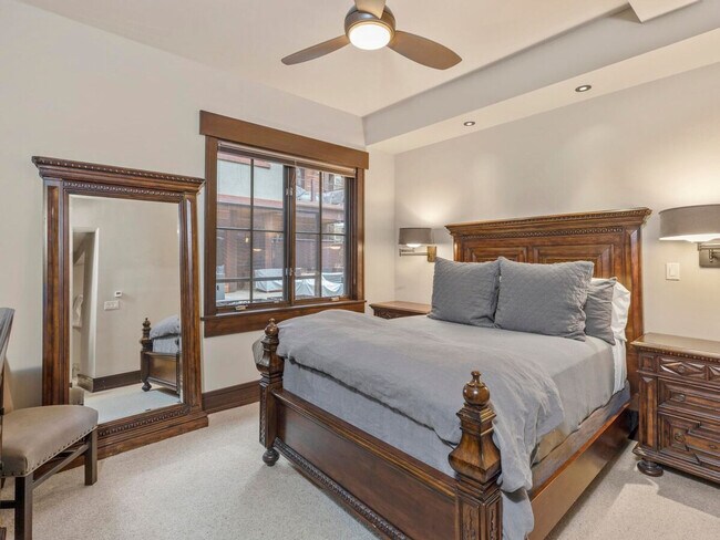 Photo - 7 Elkstone Pl Unit SI ID1490440P