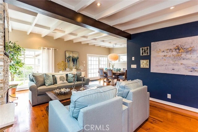 Photo - 507 J St
