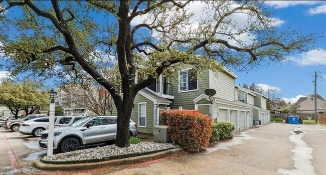 Photo - 6220 Bentwood Trail Unit Apt 1502