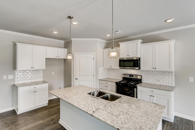 Photo - 250 Sweet Bay Ln