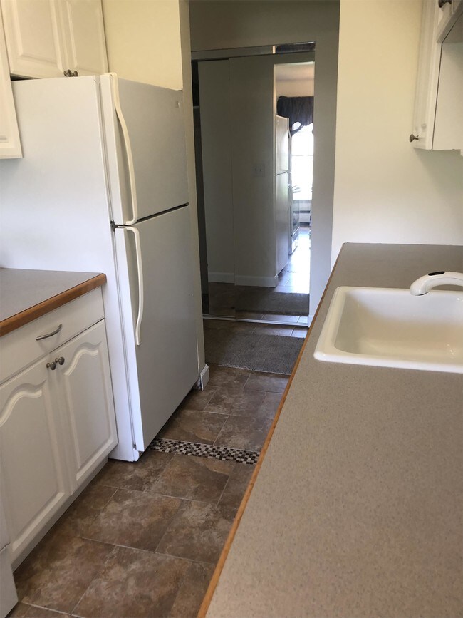 Photo - 902 9th Ave S