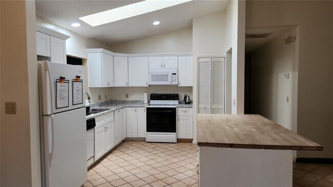 Photo - 2249 SE Melaleuca Blvd