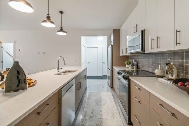 Photo - 1414 Main St Unit 102