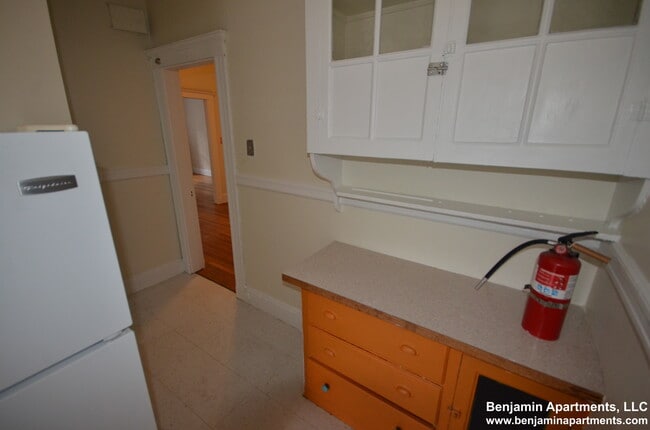 Photo - 9 Egremont Rd Unit 12