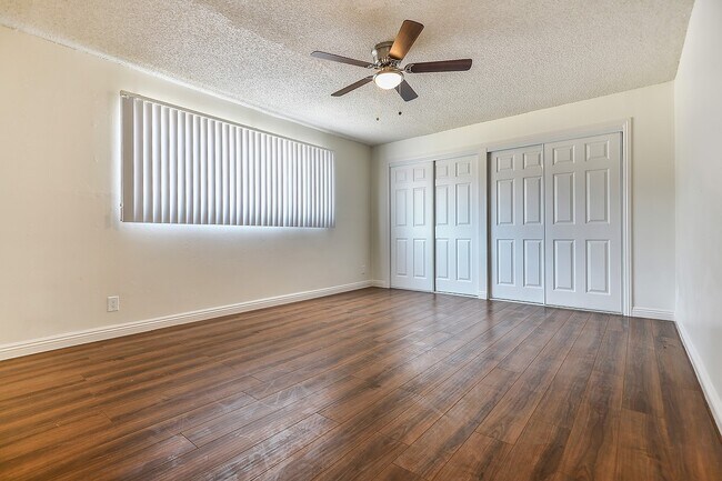 Photo - 8140 Langdon Ave Van Nuys, CA 91406 Unidad 37