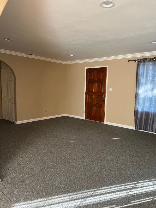 Photo - 16160 Keith Way Unit A