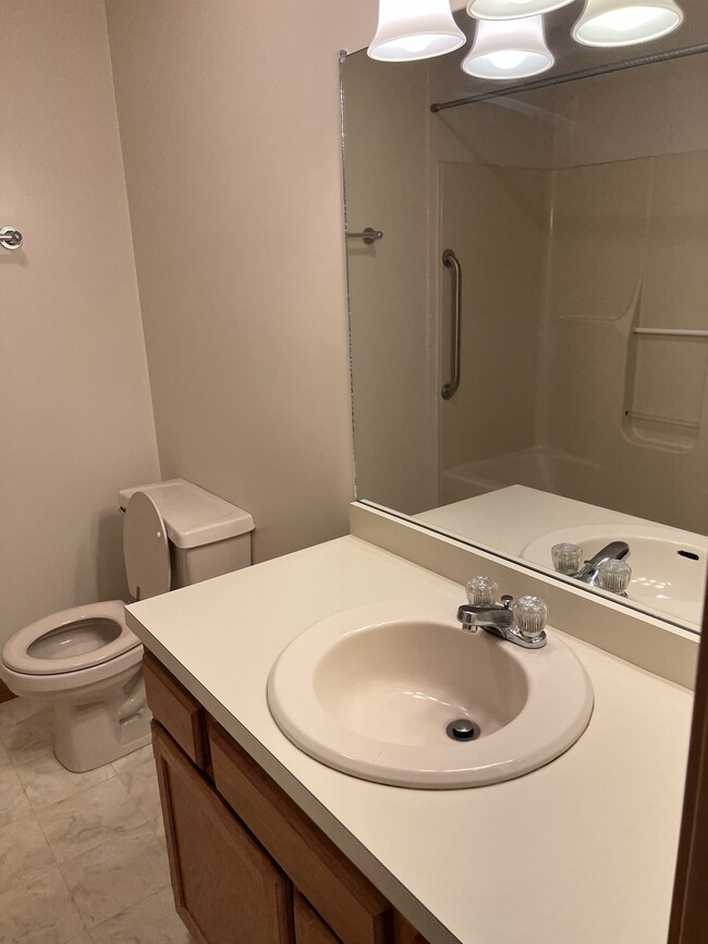 Photo - 155 Redstone Hill Rd