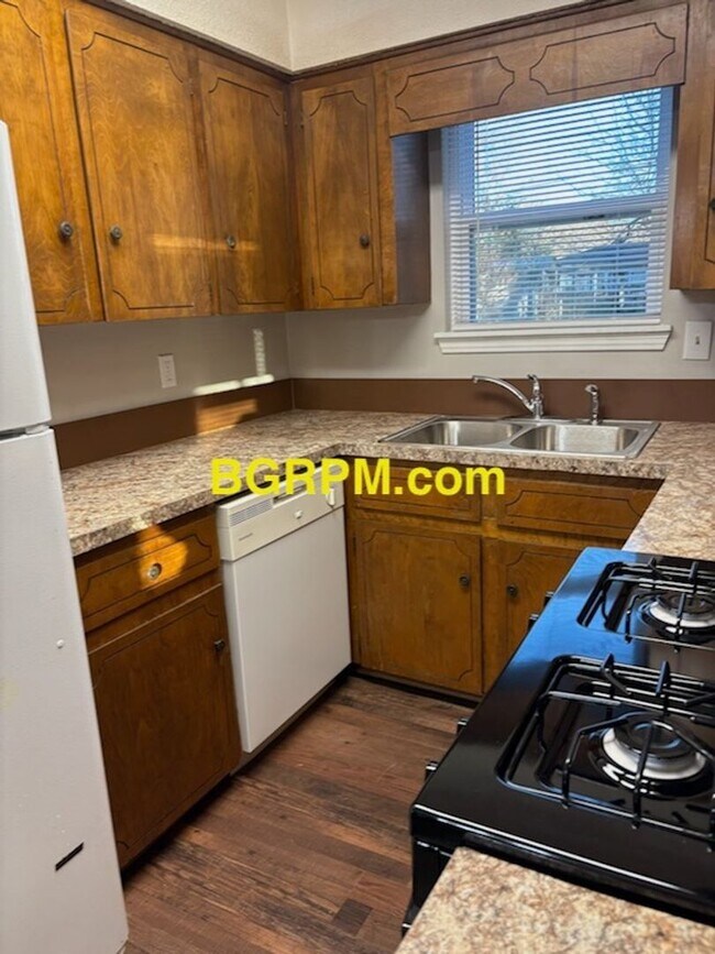 Photo - 6 Waterfront Dr