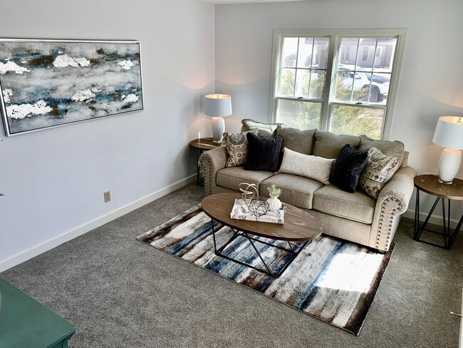Photo - 3 Bedroom 2 bath TownHome