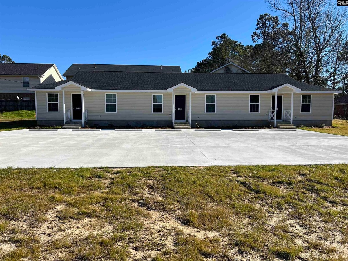 Photo - 1381 Springdale Dr