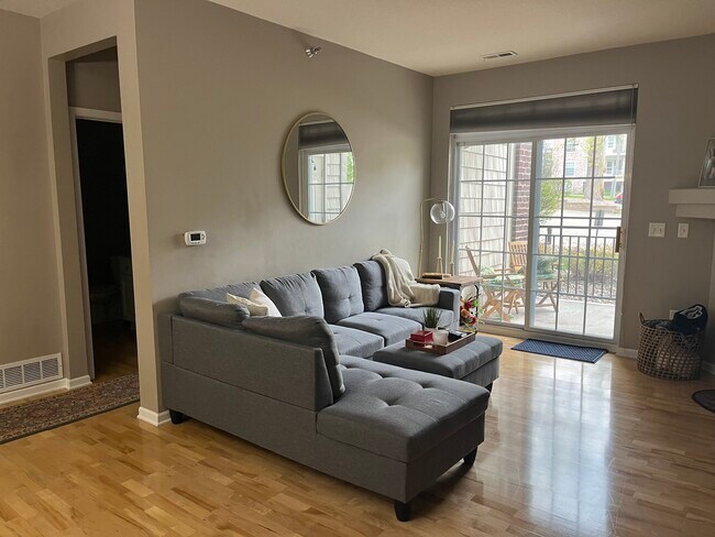 Photo - 3031 Grand Ave Unit #103