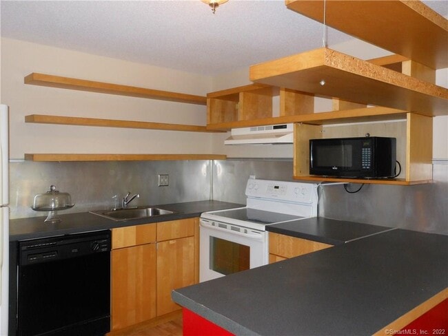 Photo - 7 Padanaram Rd Unit C58