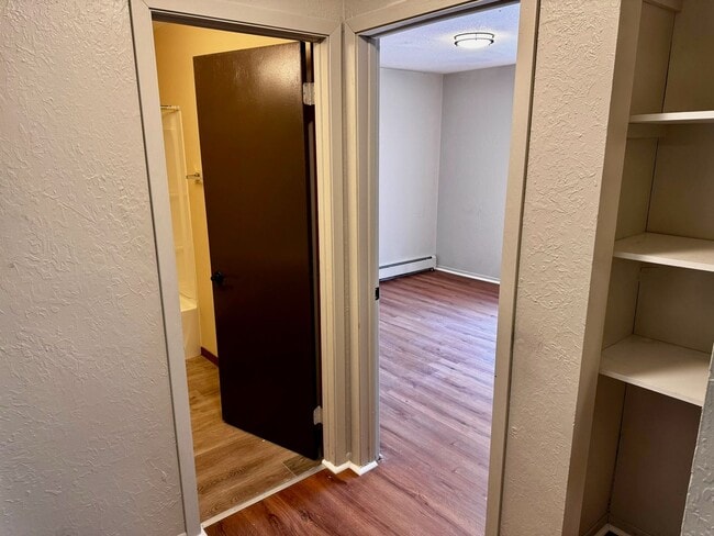 York Ave Apartments