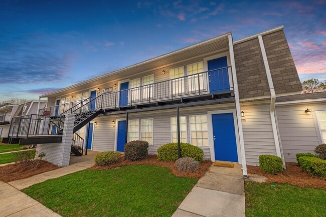 Building Photo - Rock Creek Rental